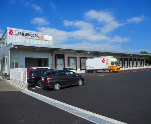 �O�a���^�@�t�����[�Z���^�[